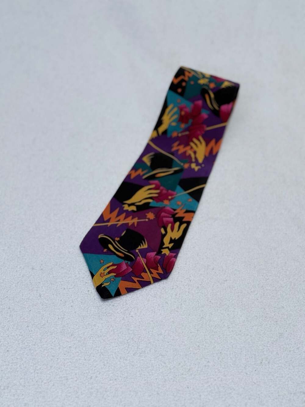Vintage Beatles Silk Tie Magical Mystery Tour 1991 Apple Corps Limited